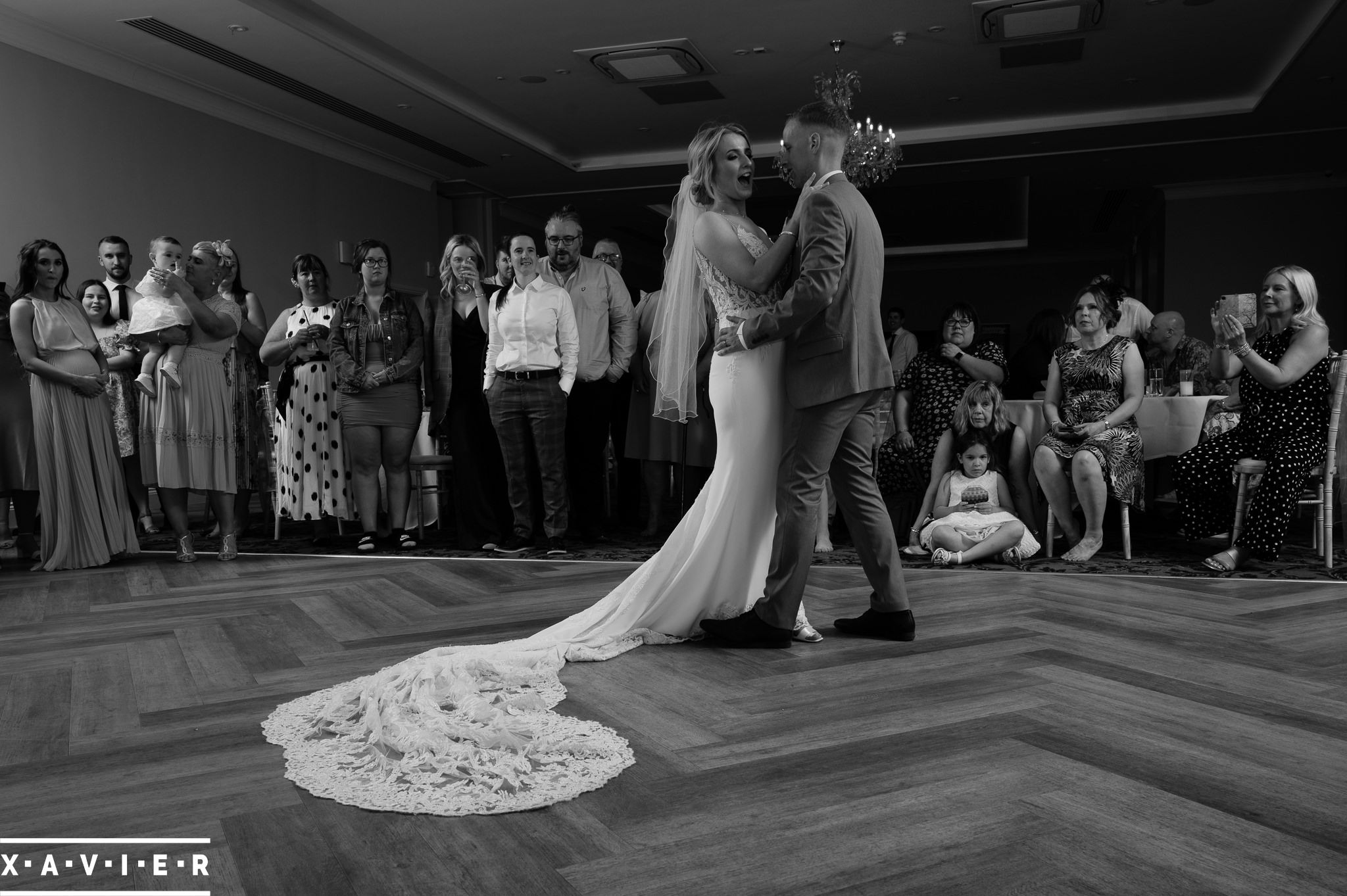 bride-groom-wedding-dance